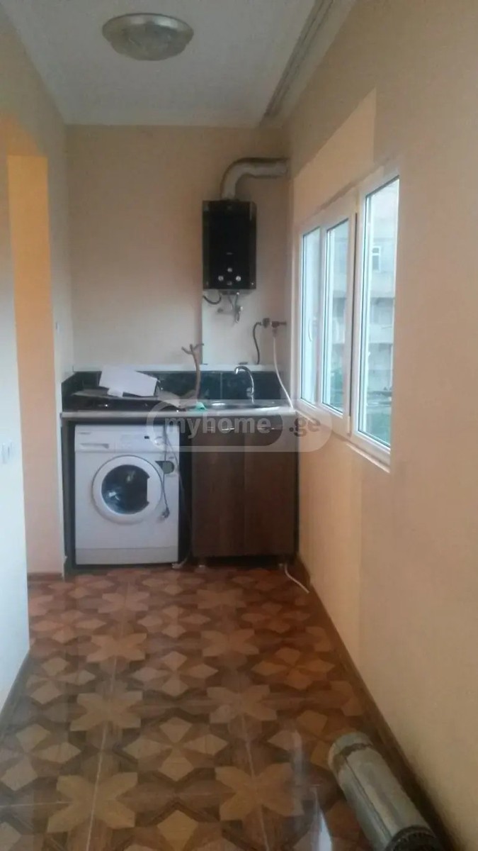ბუხაიძის ქ.  - 2 rooms