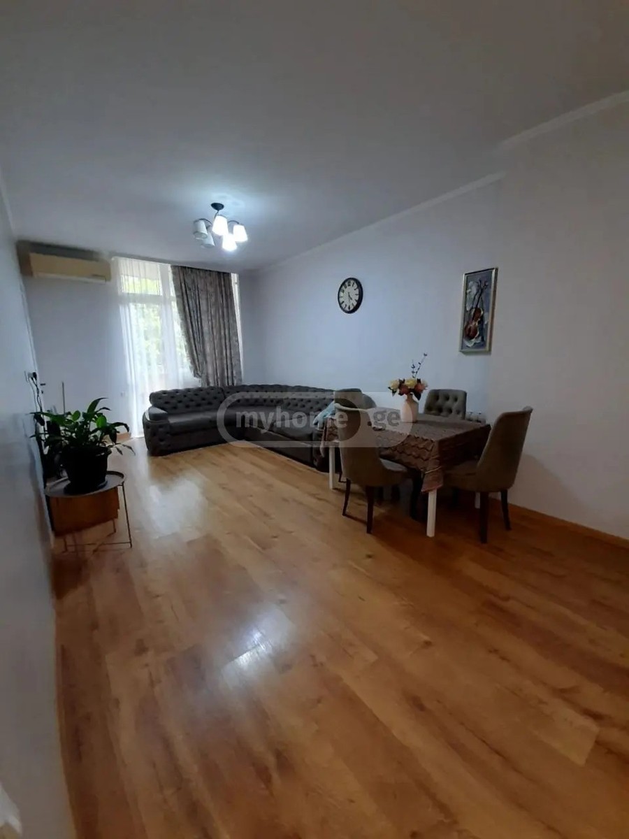ზუბალაშვილი ს. ქ. 31 - 4 rooms