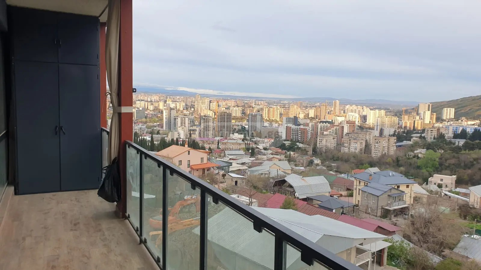 ნადიკვარის დასახლების ქ.  - 3 rooms