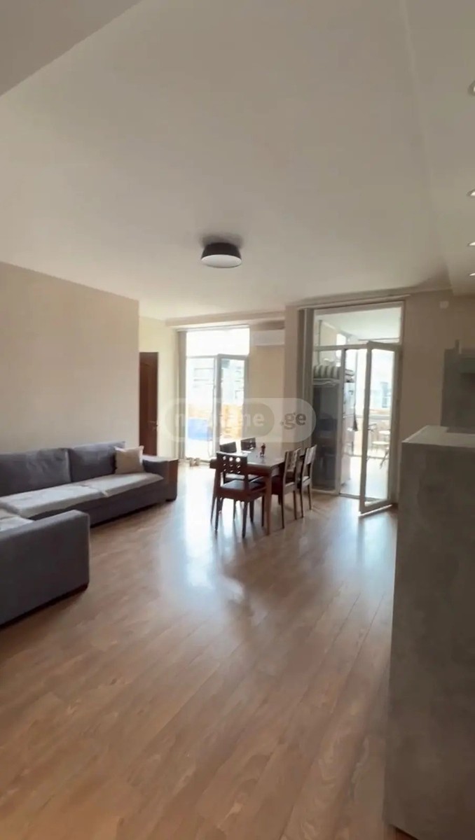 ლამბერტი ა. ქ. 18 - 4 rooms