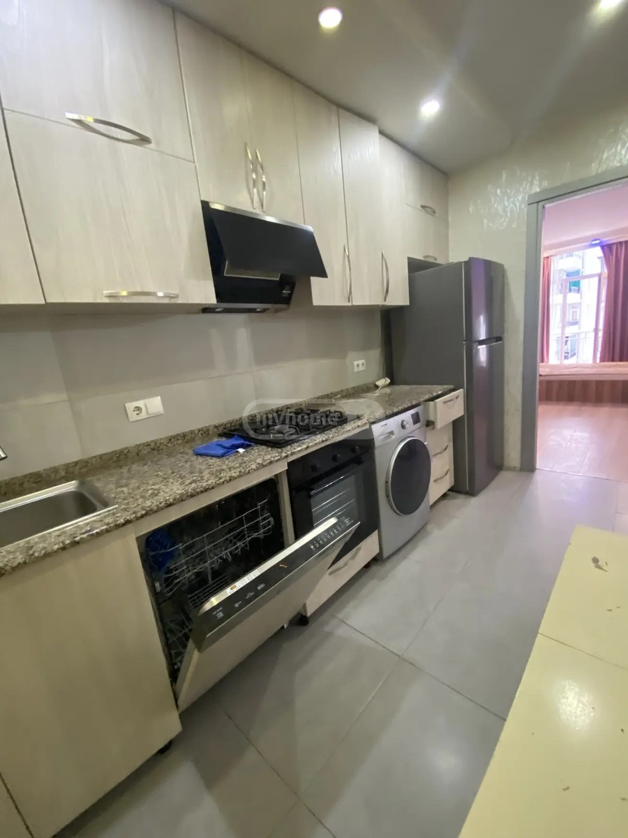 აბუსერიძე ტ. ქ. 51 - 3 rooms