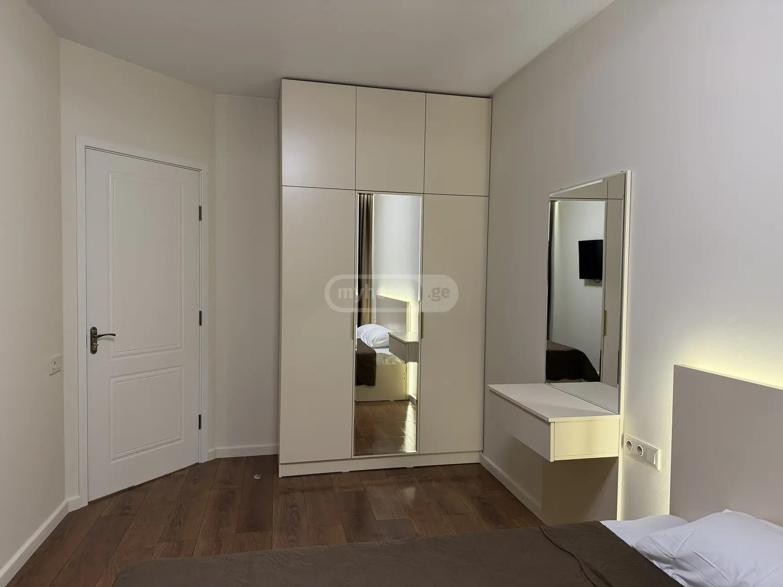 ასათიანი ლ. ქ. 96 - 2 rooms