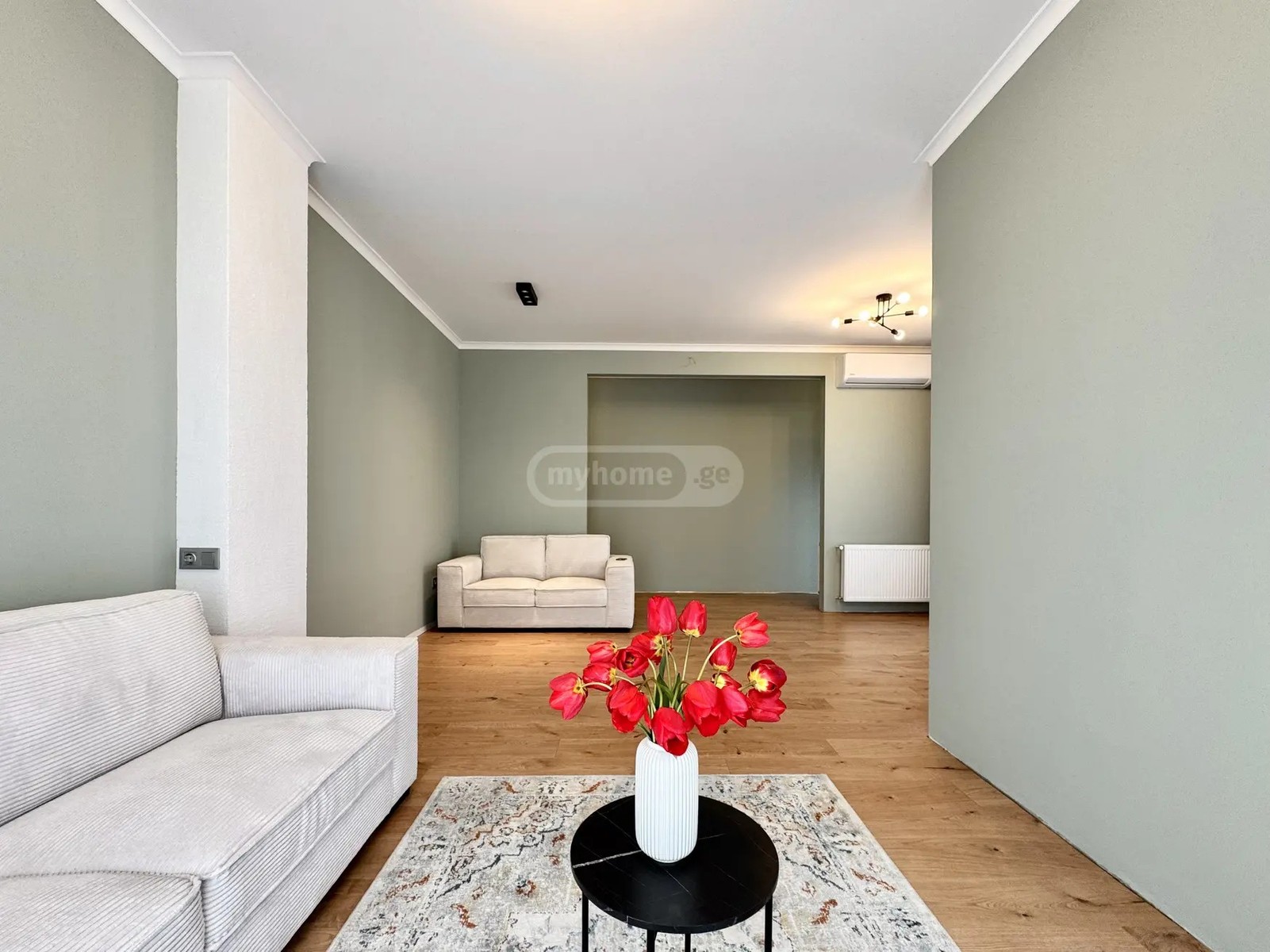 პოლიტკოვსკაია ა. ქ. (ჯიქია)  - 3 rooms
