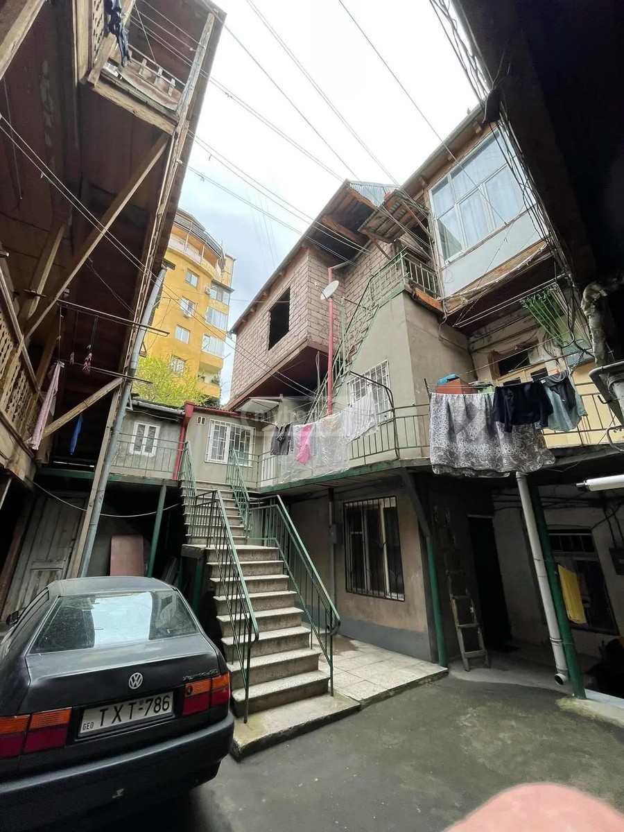 ტატიშვილი ე. ქ.  - 4 rooms
