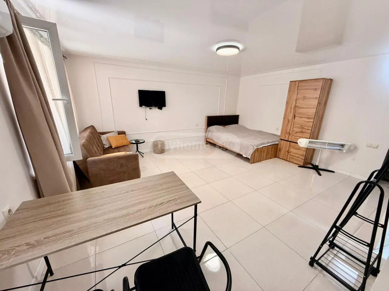 რუსთაველის ქ. 10 - 1 rooms