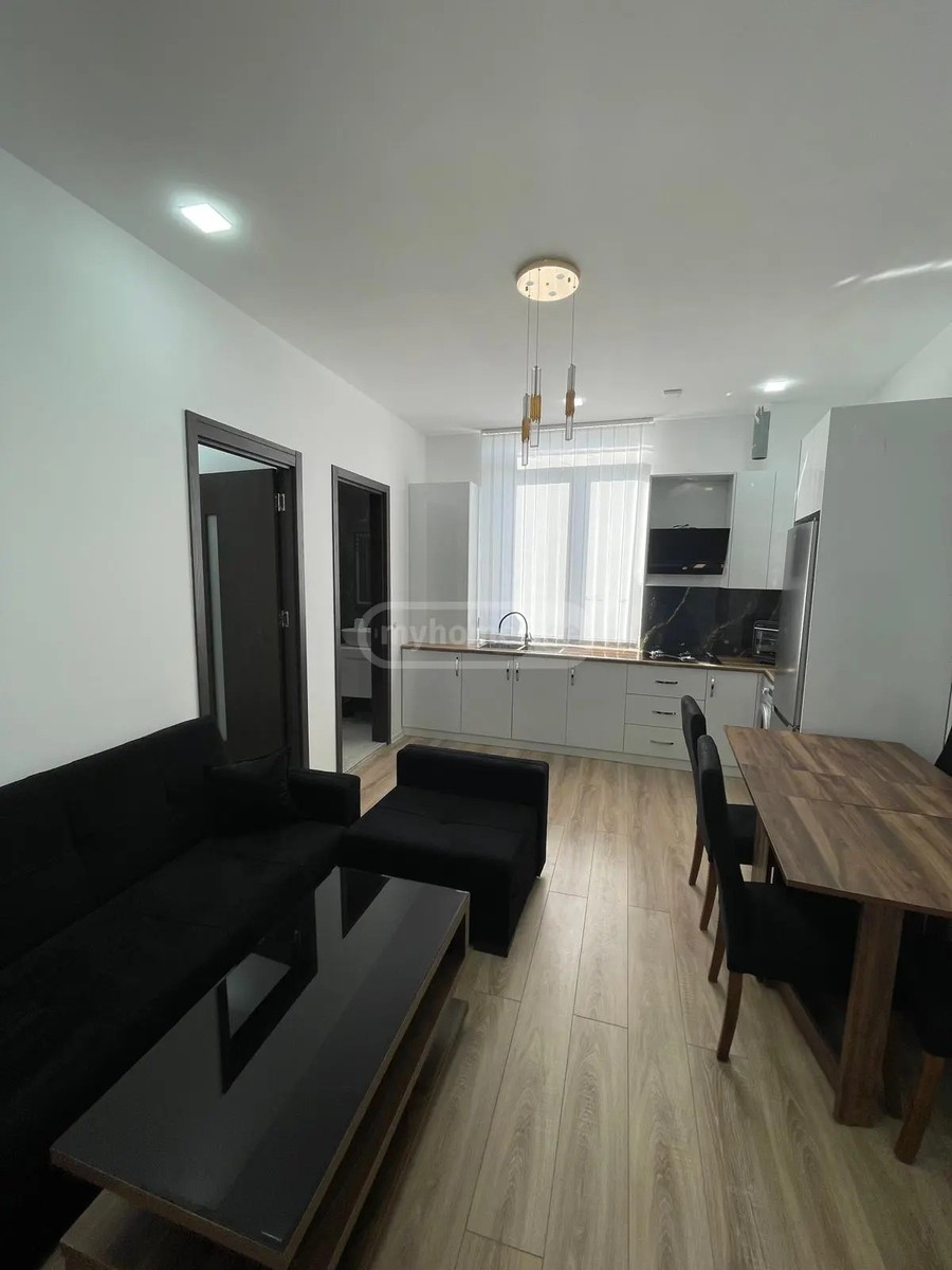 კვერნაძე ბ. ქ. 9 - 3 rooms
