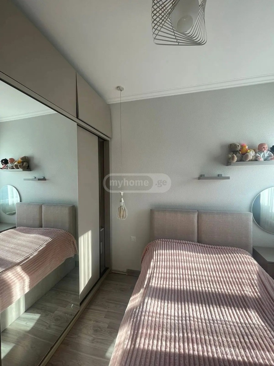 ბაგრატიონი პ. შეს. 198 - 3 rooms