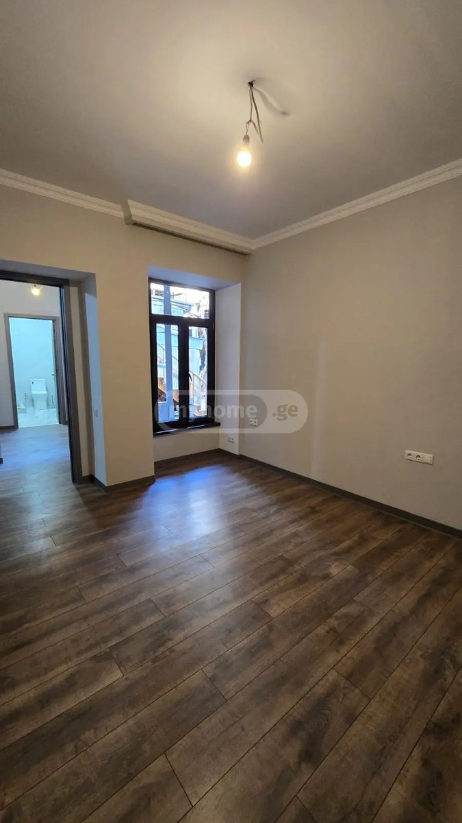 ანჯაფარიძე ვ. ქ. 10 - 3 rooms