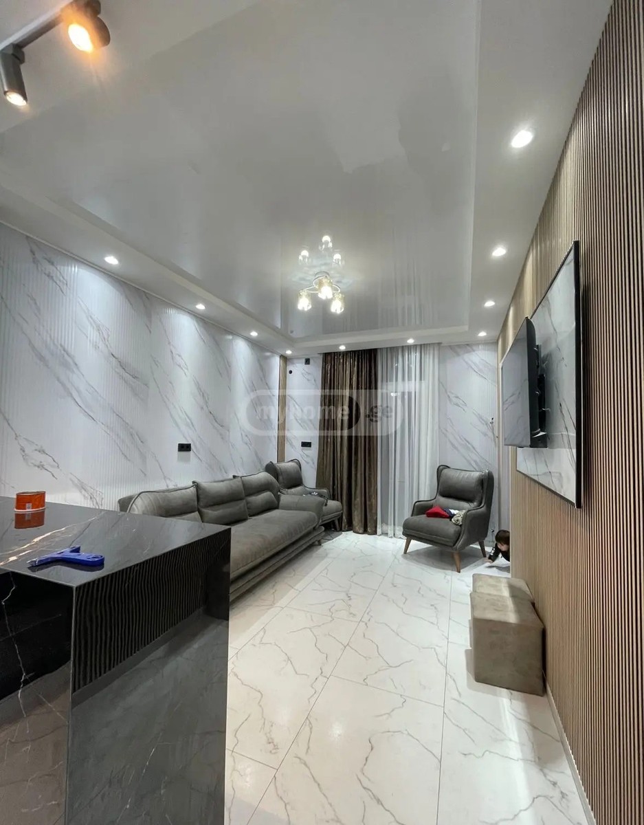 აღმაშენებლის ქ. 1 - 3 rooms