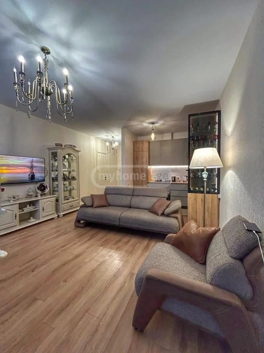 პუშკინი ა. ქ. 182 - 3 rooms