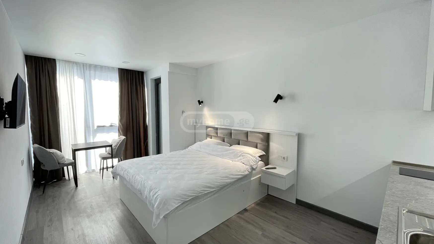 აბუსერიძე ტ. ქ. 13 - 1 rooms