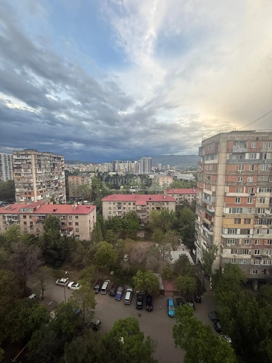 დიღმის მასივი - IV კვარტ. 26 - 5 rooms