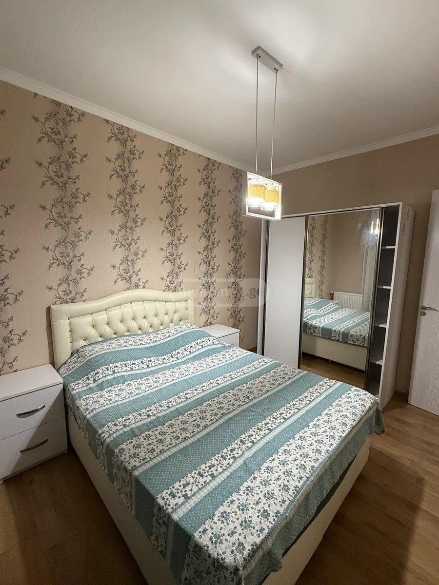 აბუსერიძე ტ. ქ. 53 - 2 rooms