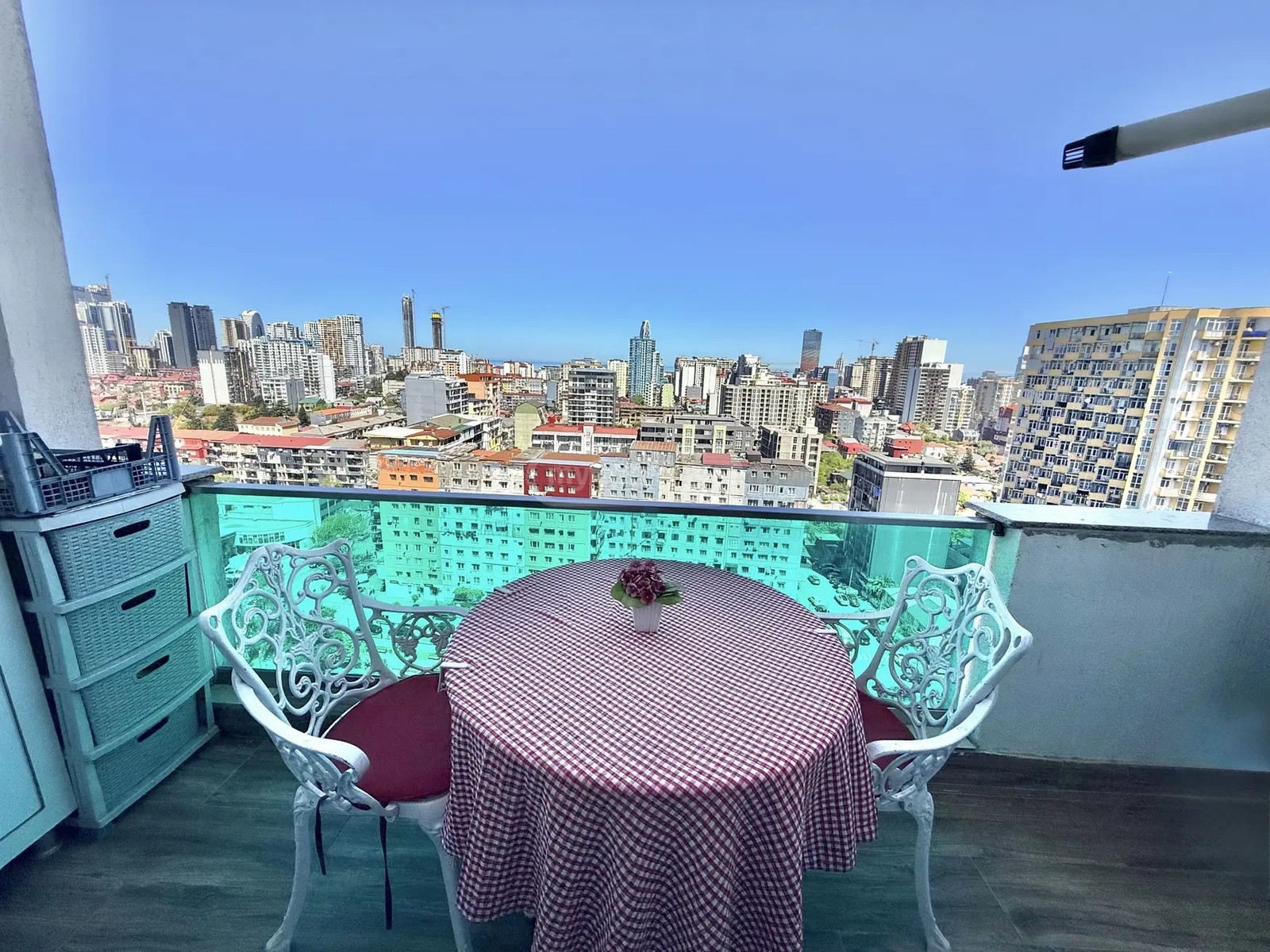 ბაგრატიონის ქუჩა 113 - 4 rooms
