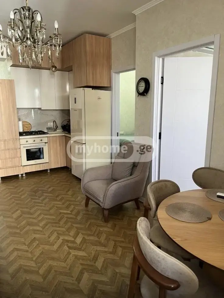 ბუხაიძის ქ. 4ბ - 3 rooms