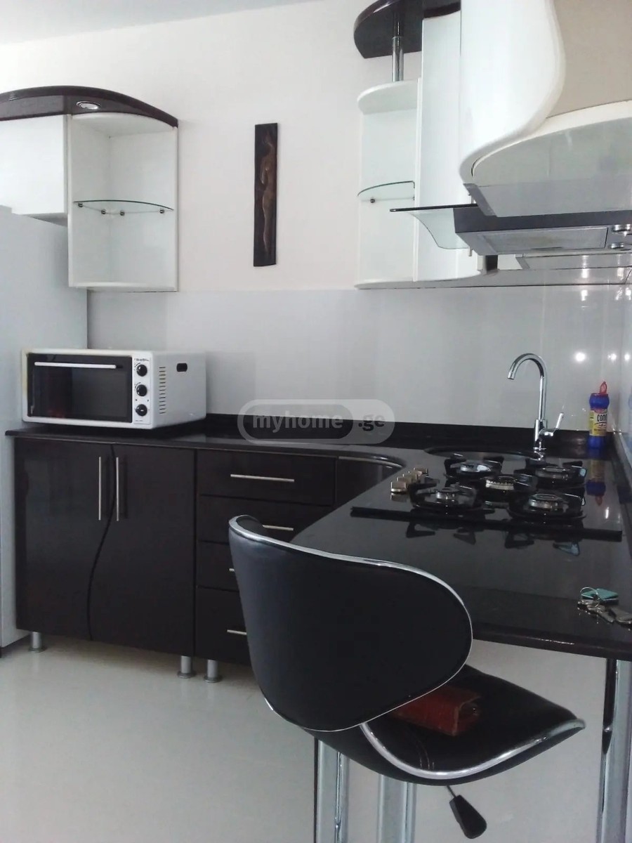გიორგი ბრწყინვალეს ქ. 109 - 3 rooms