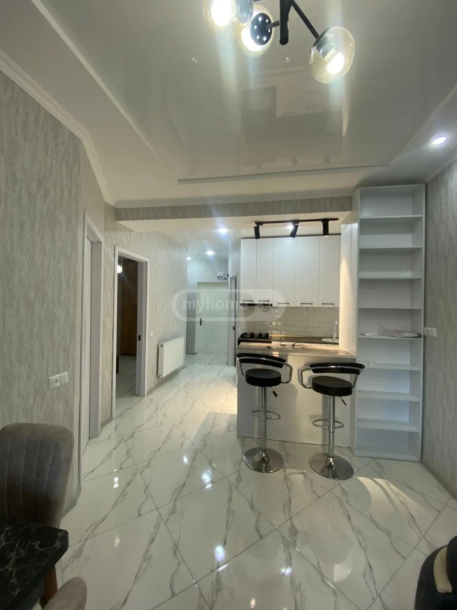 ბუხაიძის ქ.  - 3 rooms