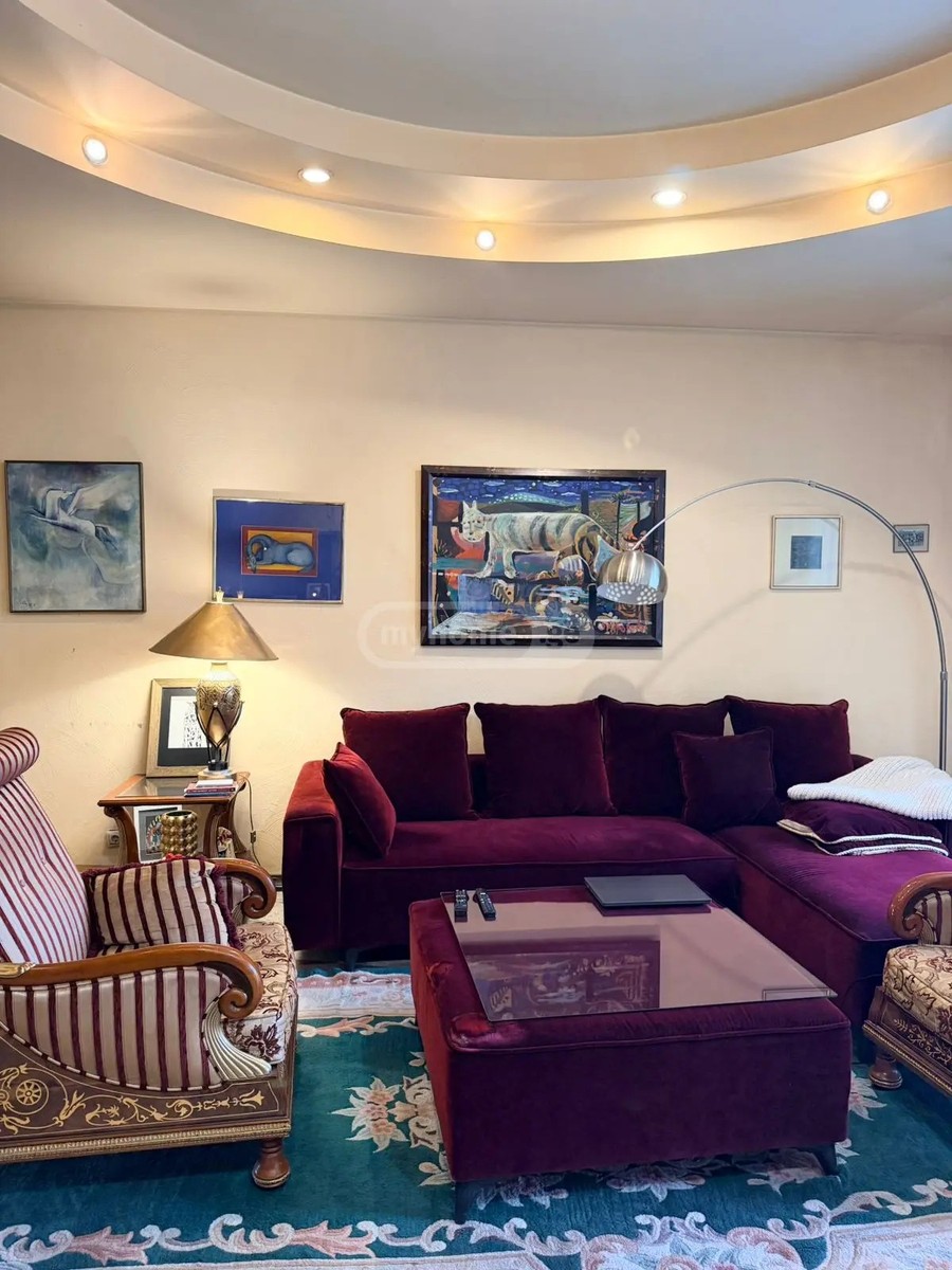 თარხნიშვილის  ქ. 9 - 4 rooms