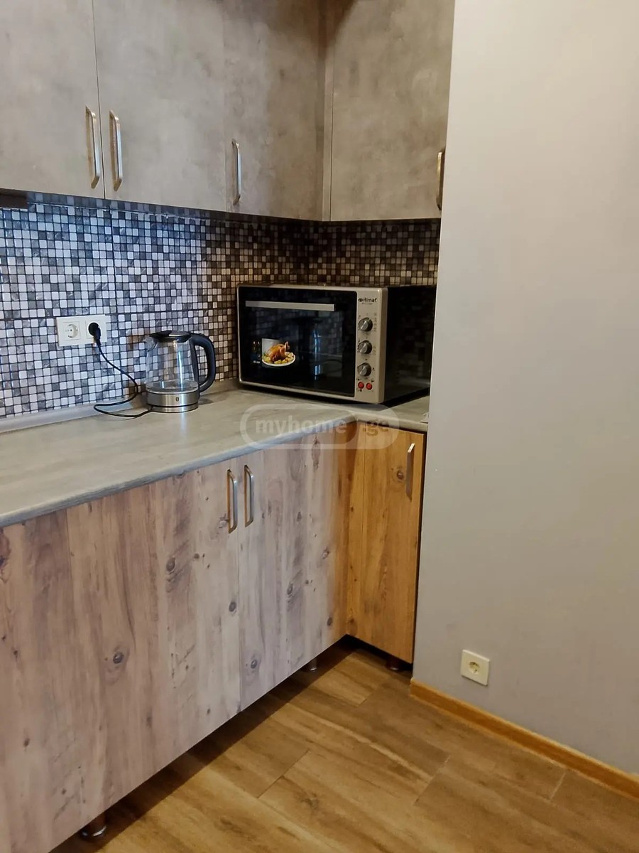 თაყაიშვილი ე. ქ. 58 - 3 rooms