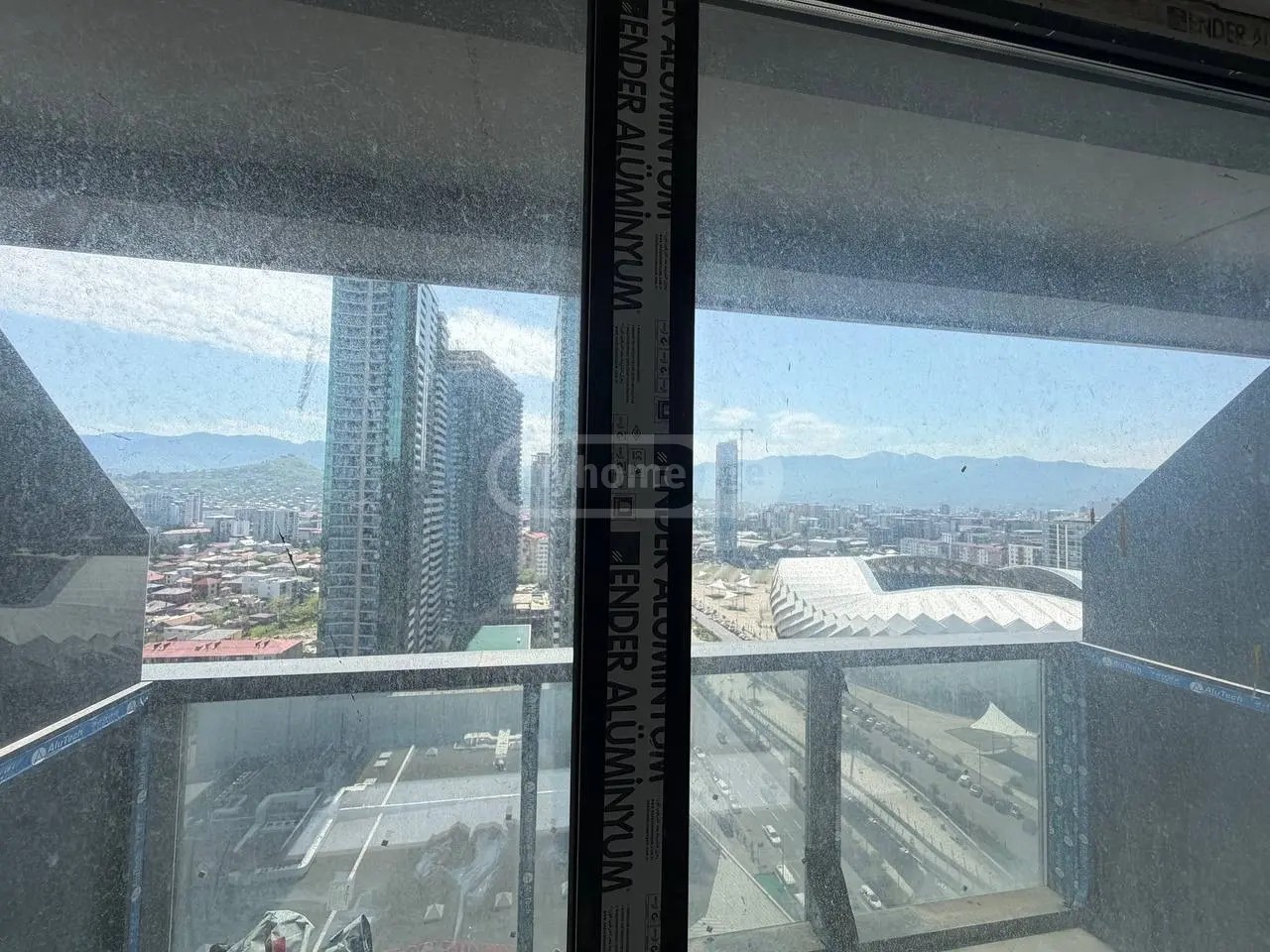 აბუსერიძე ტ. ქ. 13 - 1 rooms