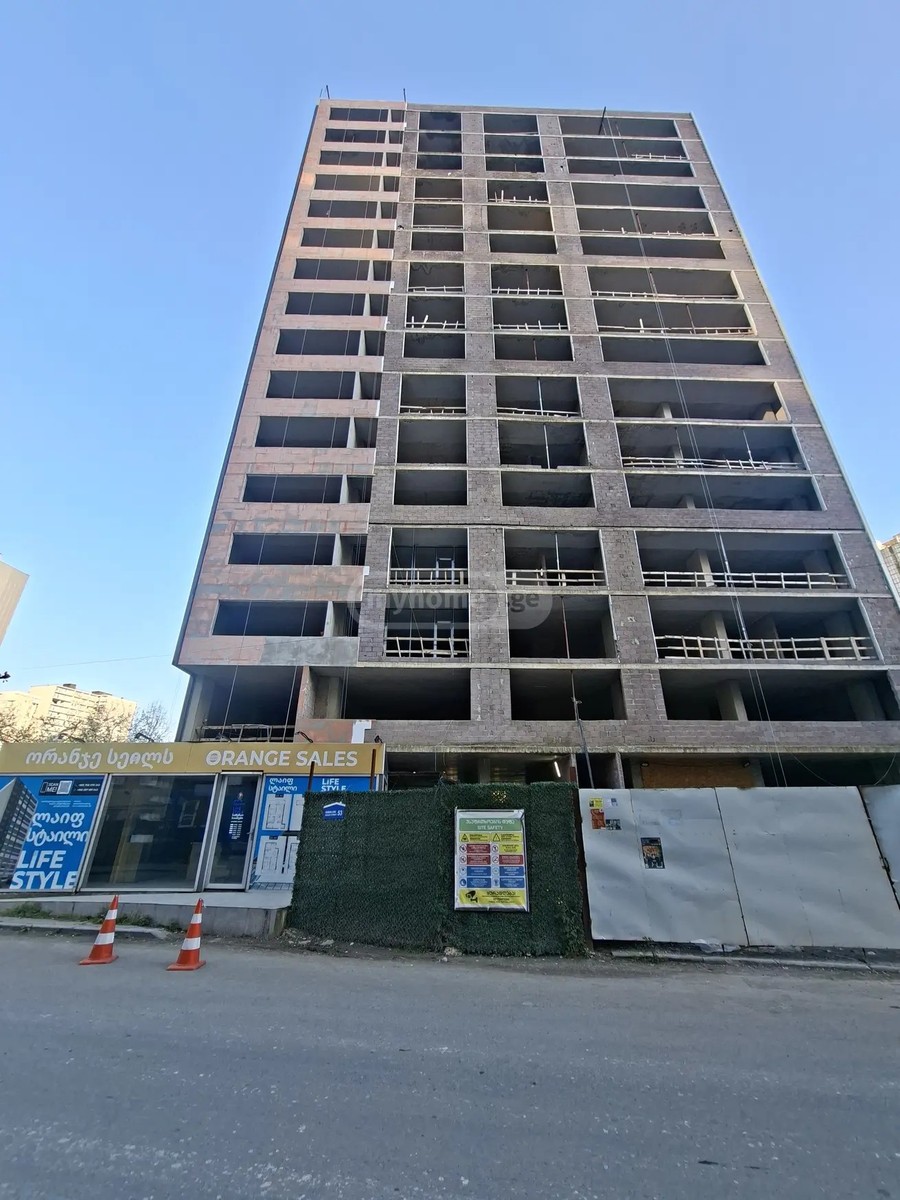 ანგისის ქ. 53 - 3 rooms