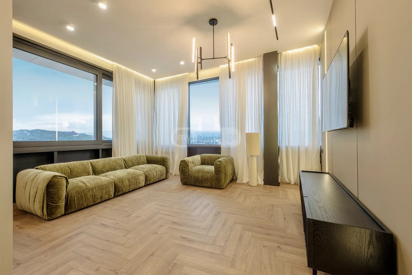 ჭავჭავაძე ი. გამზირი  - 3 rooms