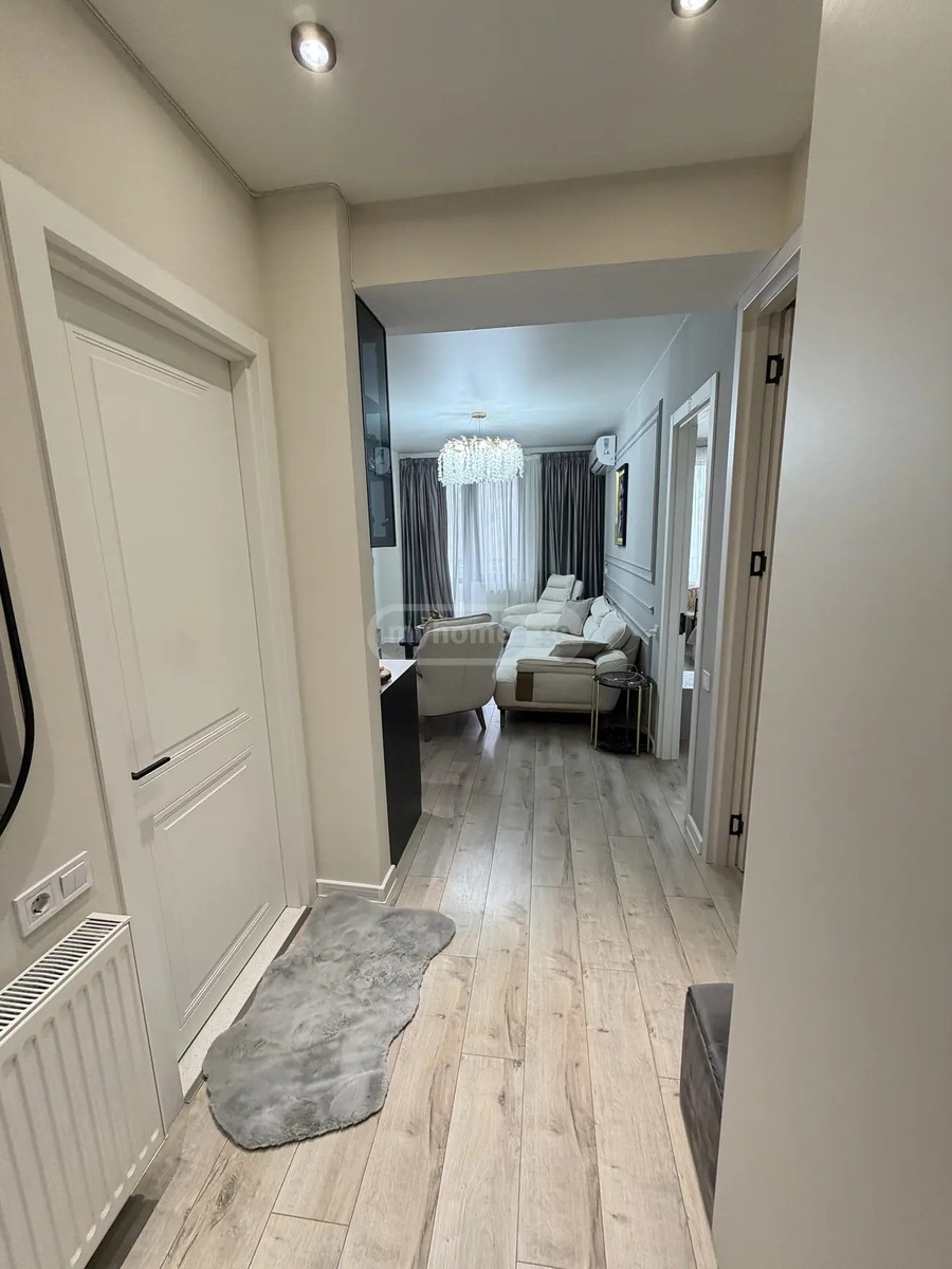 პეტრე იბერის ქ. 7 - 4 rooms