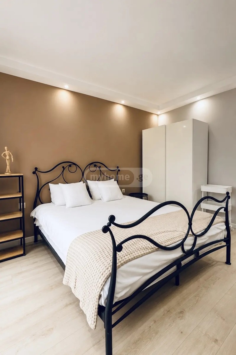 ჭავჭავაძე ი. ქუჩა 30 - 2 rooms