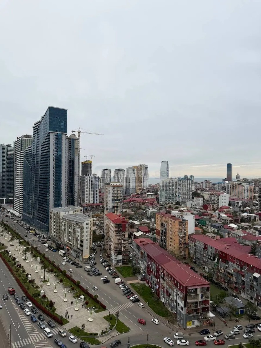 ბაგრატიონის ქუჩა 129 - 3 rooms