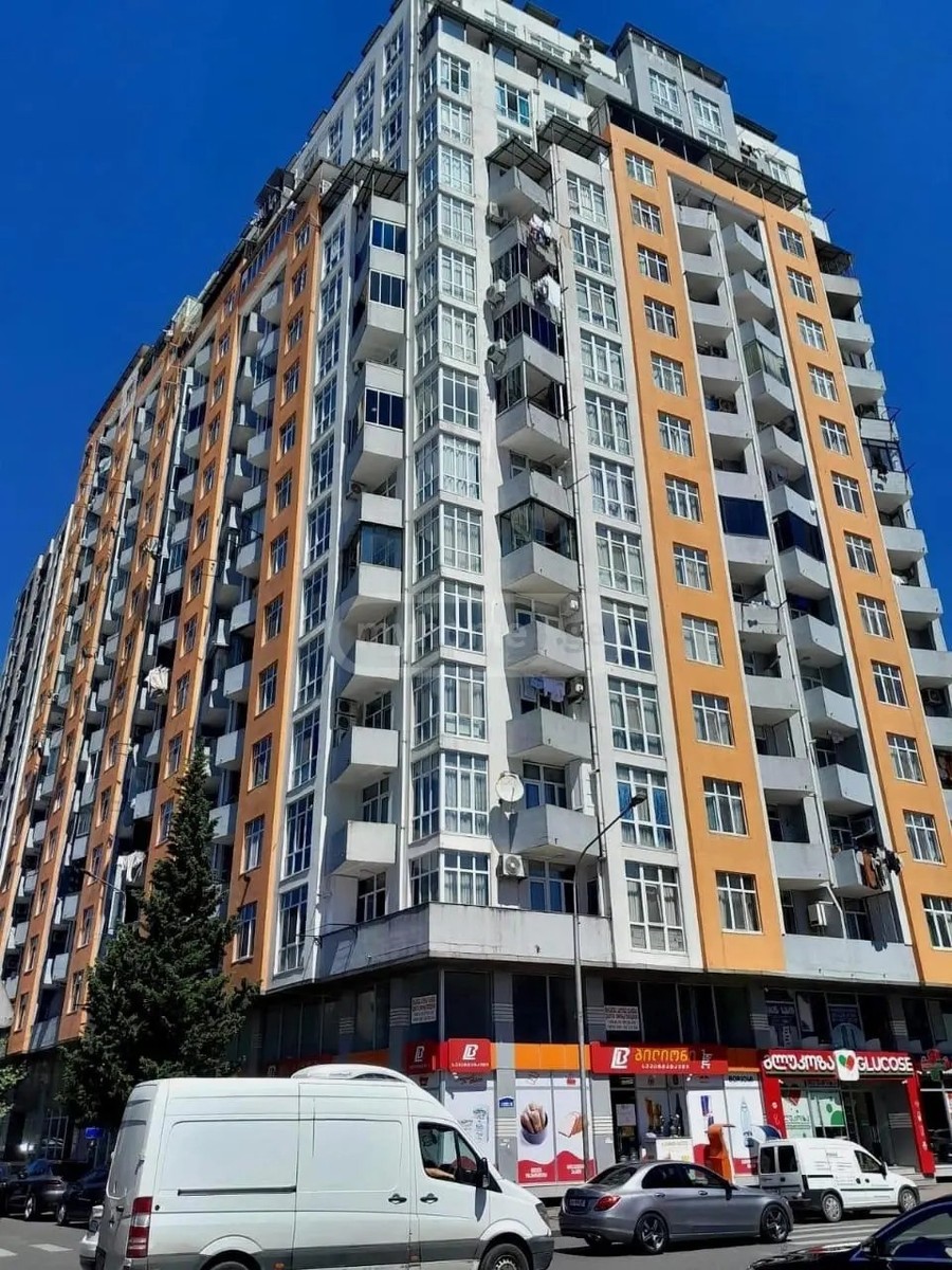 პუშკინი ა. ქ. 162 - 3 rooms