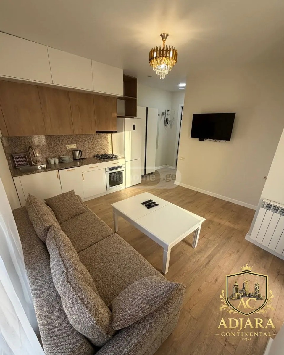 ლეონიძის ქ. 8 - 2 rooms
