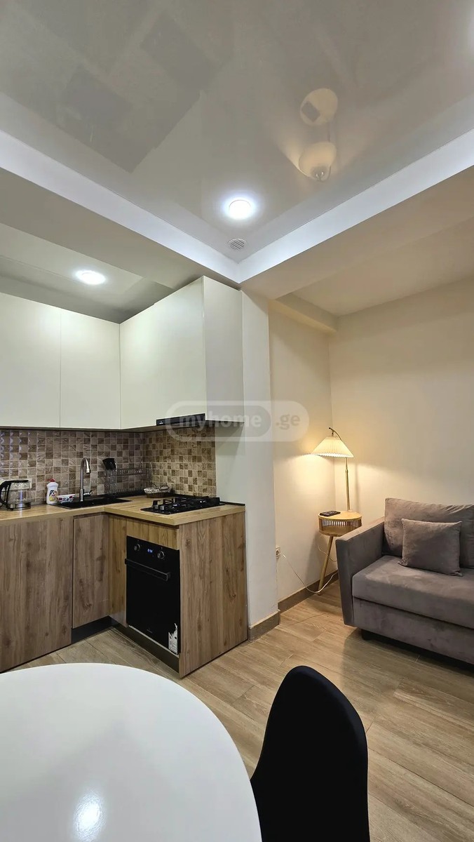 რუსთაველის ქ. 10 - 2 rooms