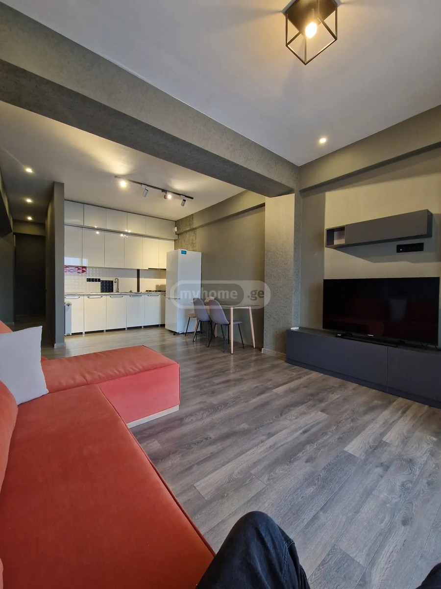 მირიან მეფის ქ. 11გ - 3 rooms
