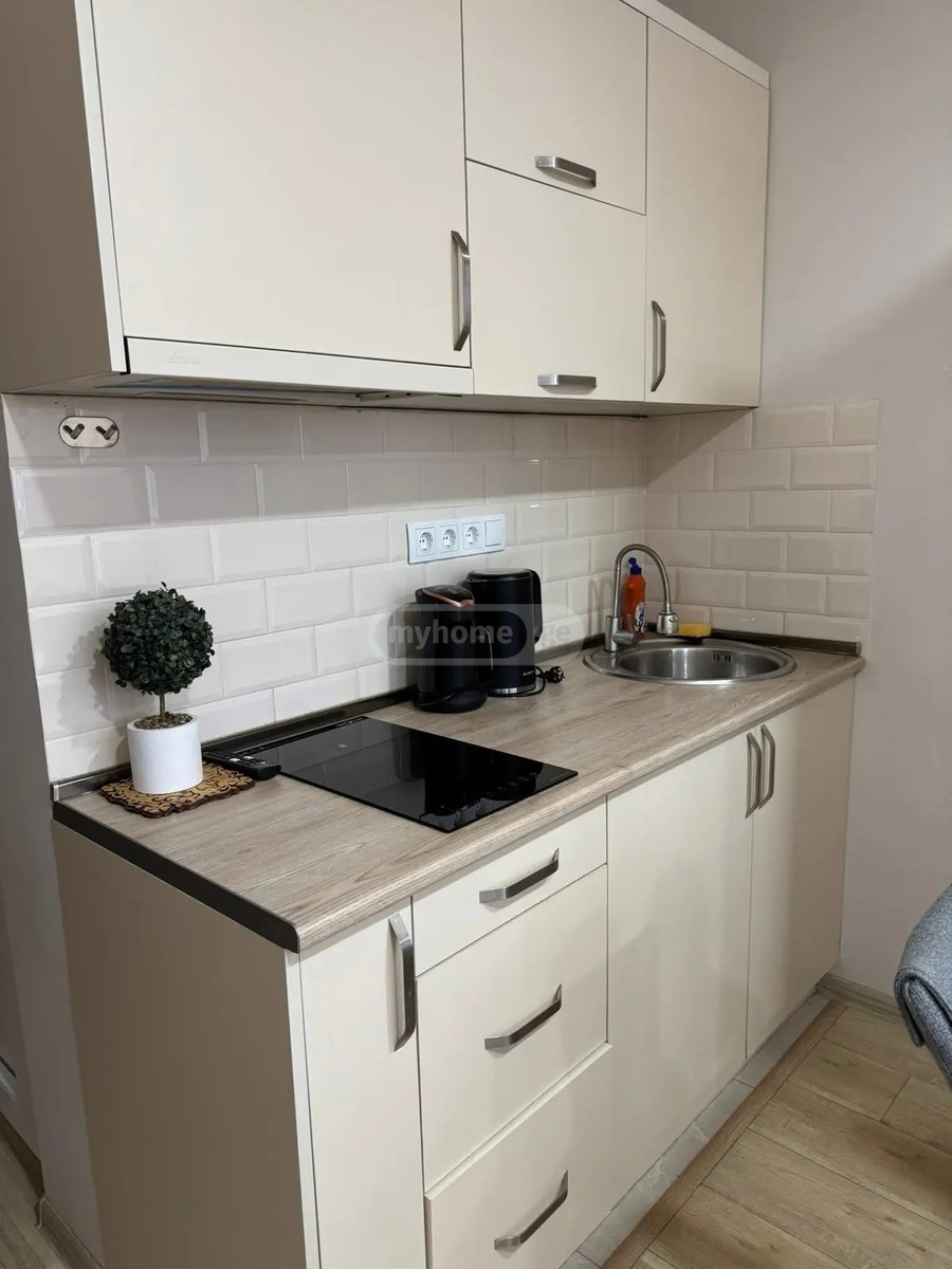 ნიჟარაძე რ. ქუჩა 18 - 1 rooms
