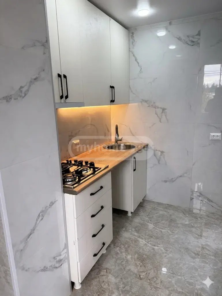 ჭავჭავაძის გამზ.  - 3 rooms