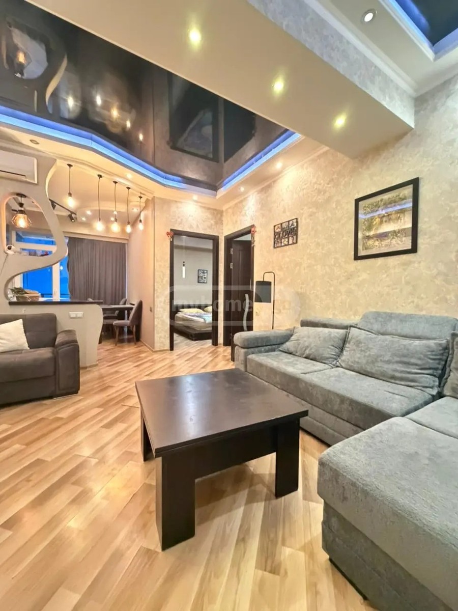 ჭავჭავაძე ი. გამზირი 49 - 3 rooms