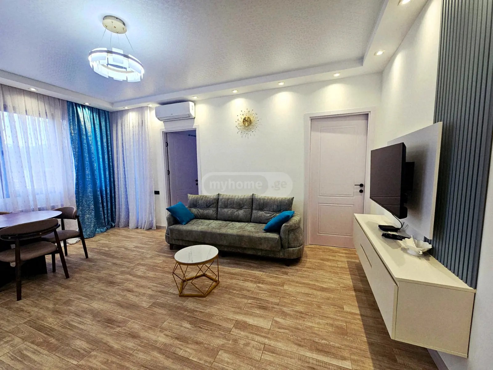 ანგისის II ჩიხი 10 - 3 rooms
