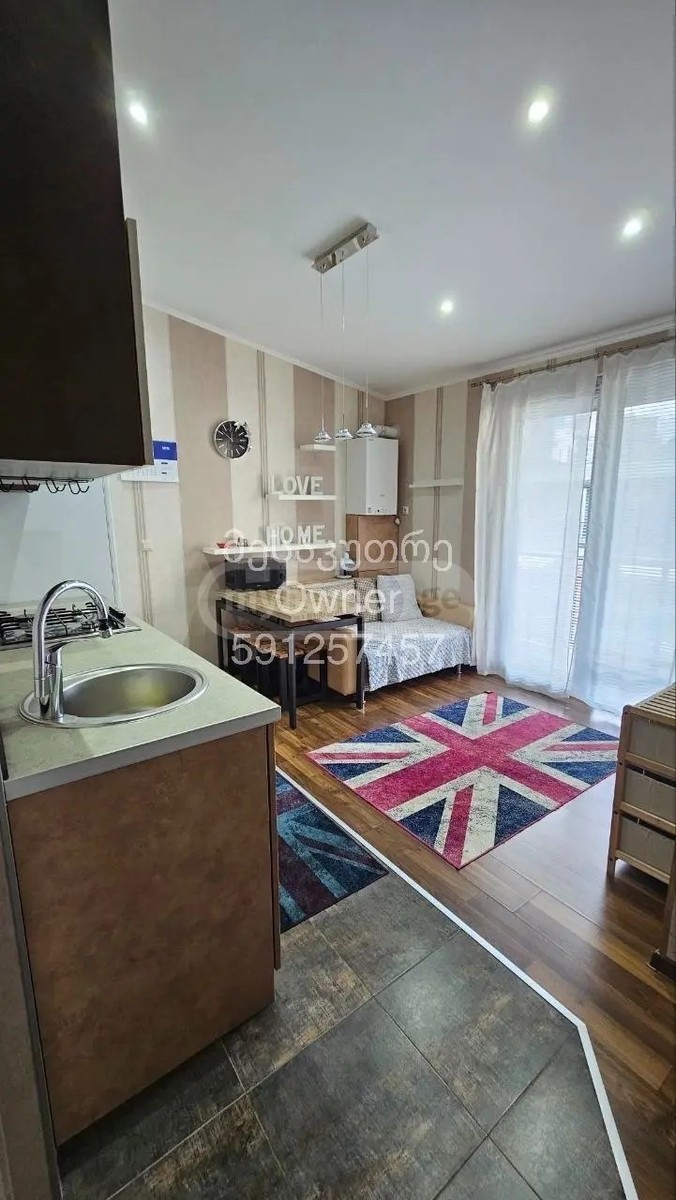 პოლიტკოვსკაია ა. ქ. (ჯიქია) 3 - 1 rooms
