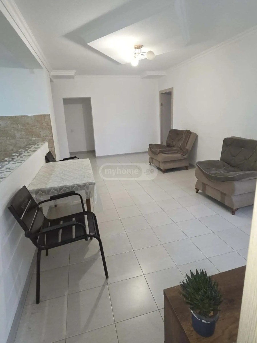 ნიკეას ქ.  - 3 rooms