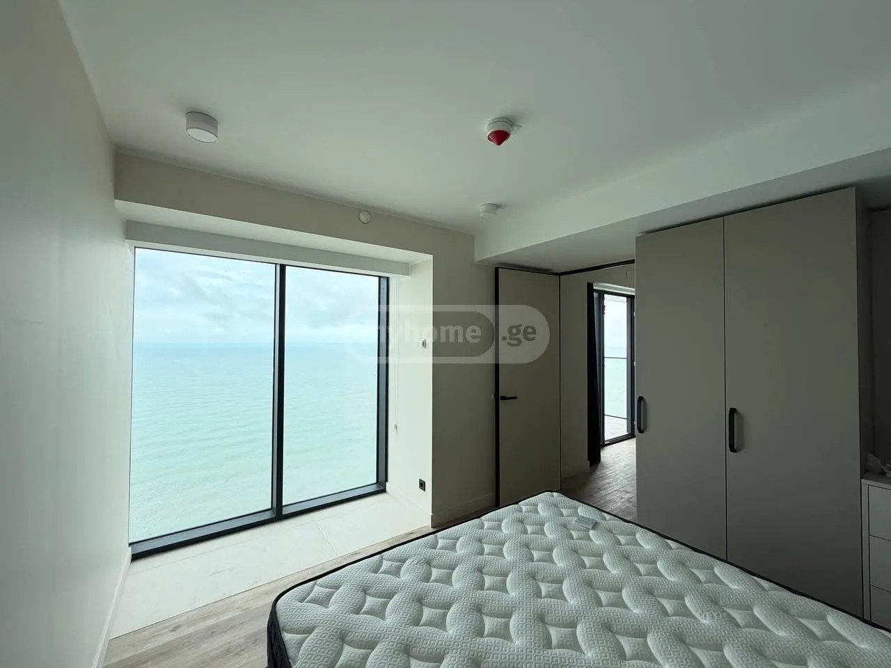 რუსთაველის ქ. 42 - 2 rooms