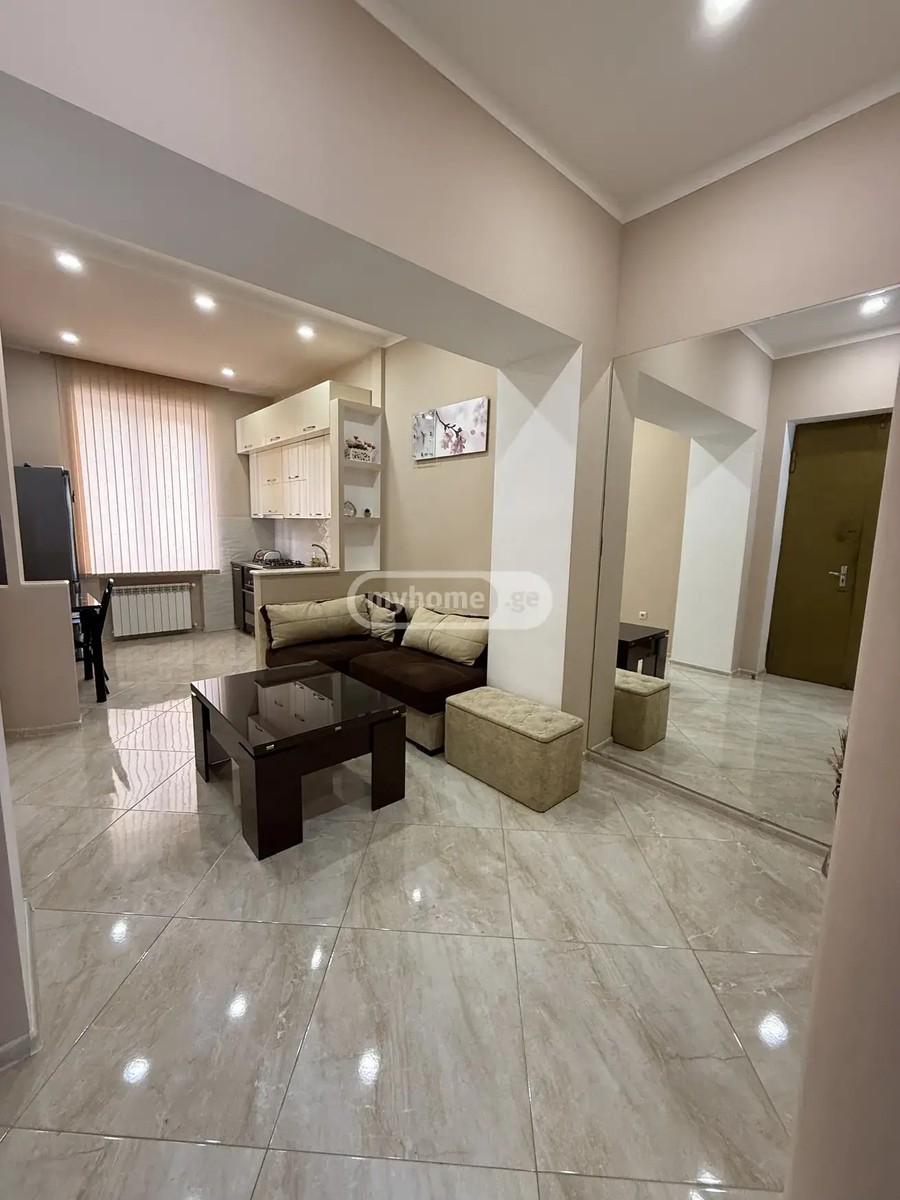 ბროსე მ. ქ.  - 2 rooms