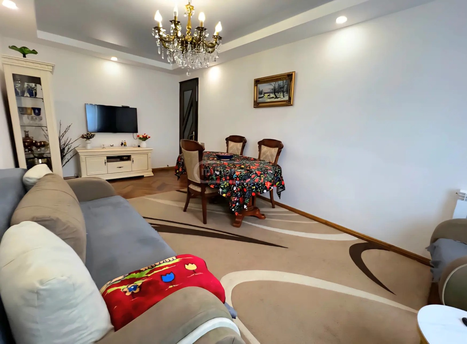 გრიბოედოვი ა. ქ. 51 - 4 rooms