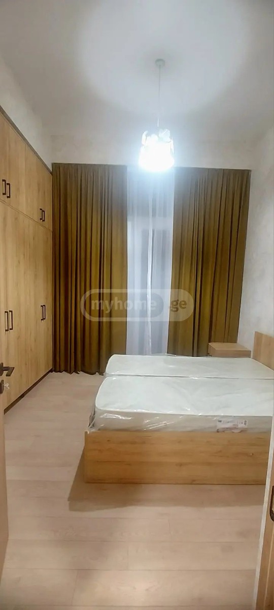 შარტავას ქ. 18ა - 6 rooms