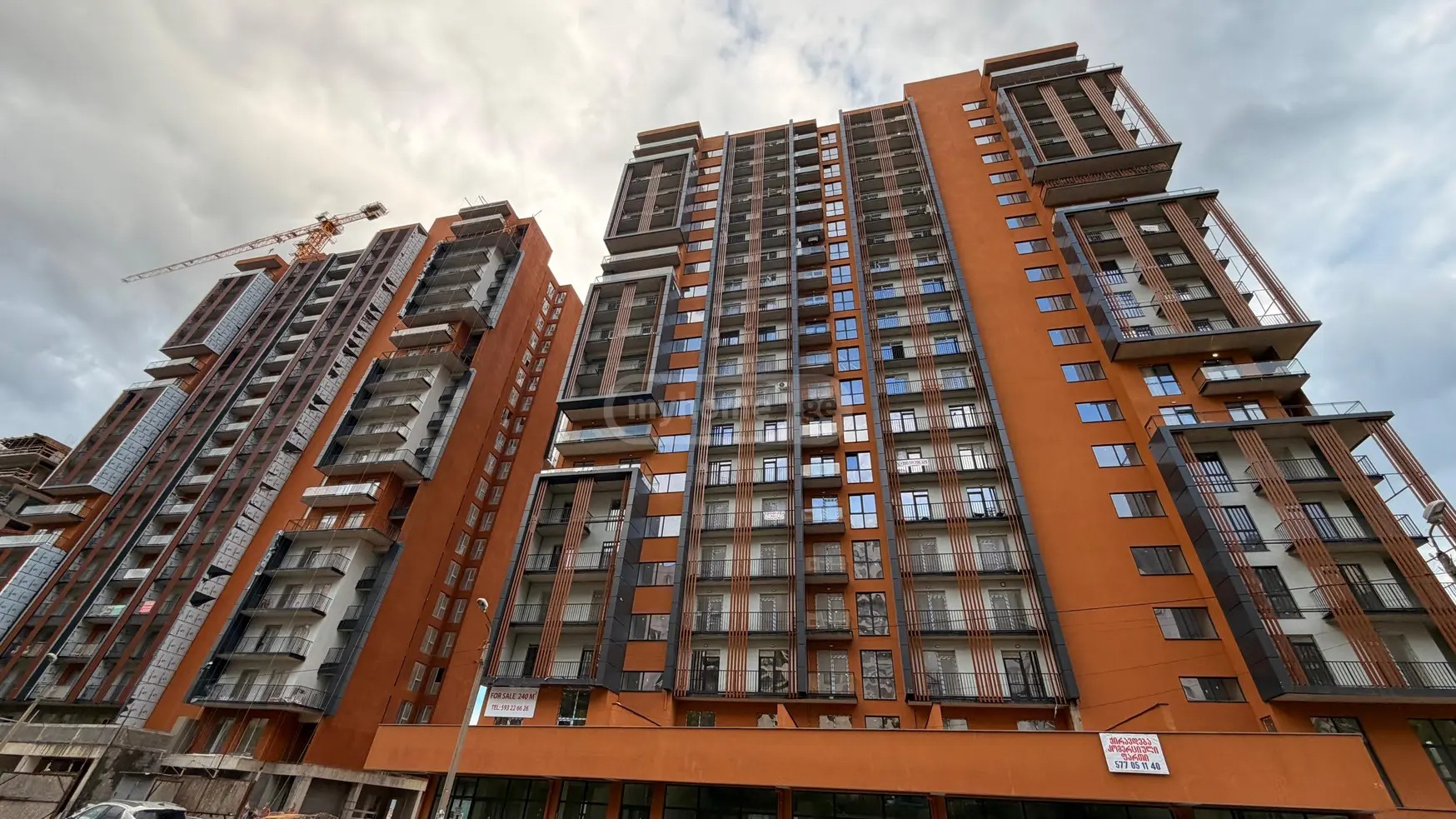პ. დათუაშვილის ქ. 24 - 4 rooms