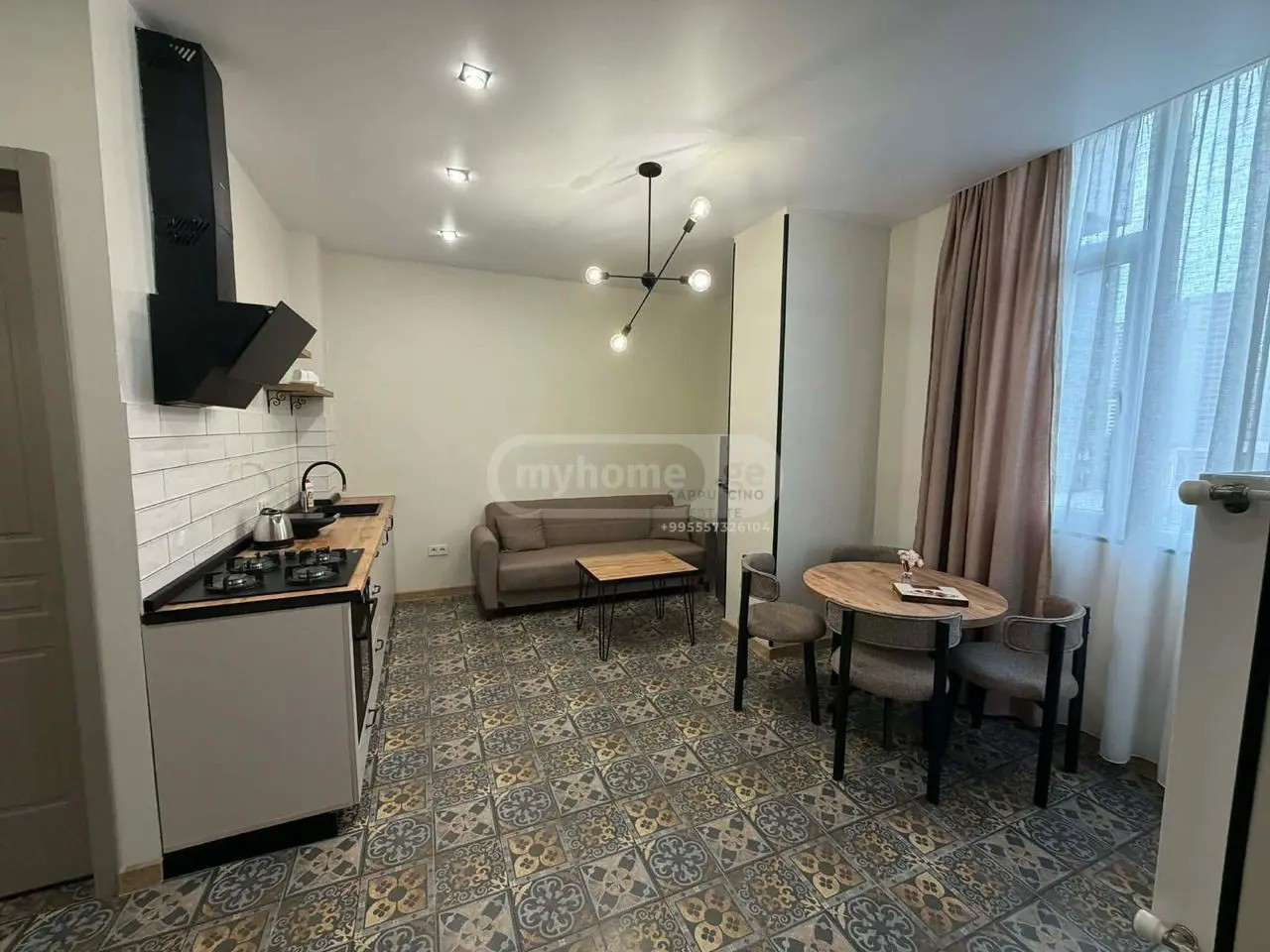 პუშკინი ა. ქ. 182 - 3 rooms