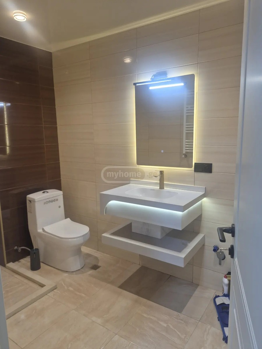 დემეტრე თავდადებულის ქუჩა 40 - 2 rooms