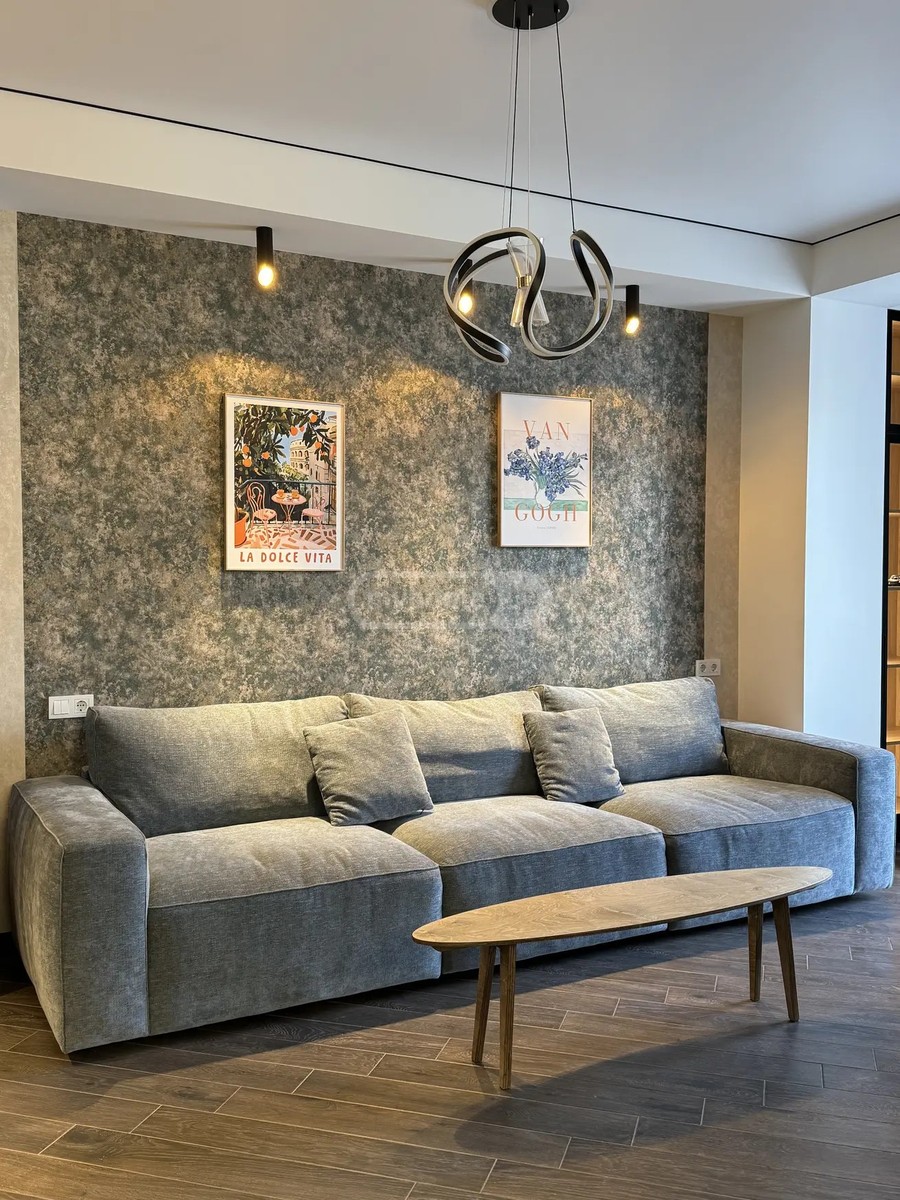 პოლიტკოვსკაია ა. ქ. (ჯიქია) 65 - 2 rooms
