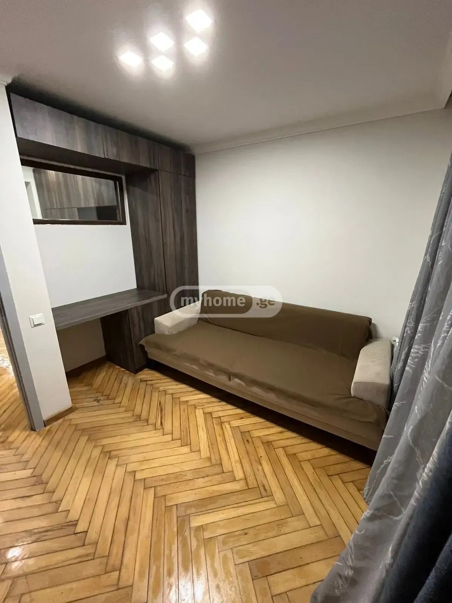 რუსთაველის ქ.  - 3 rooms