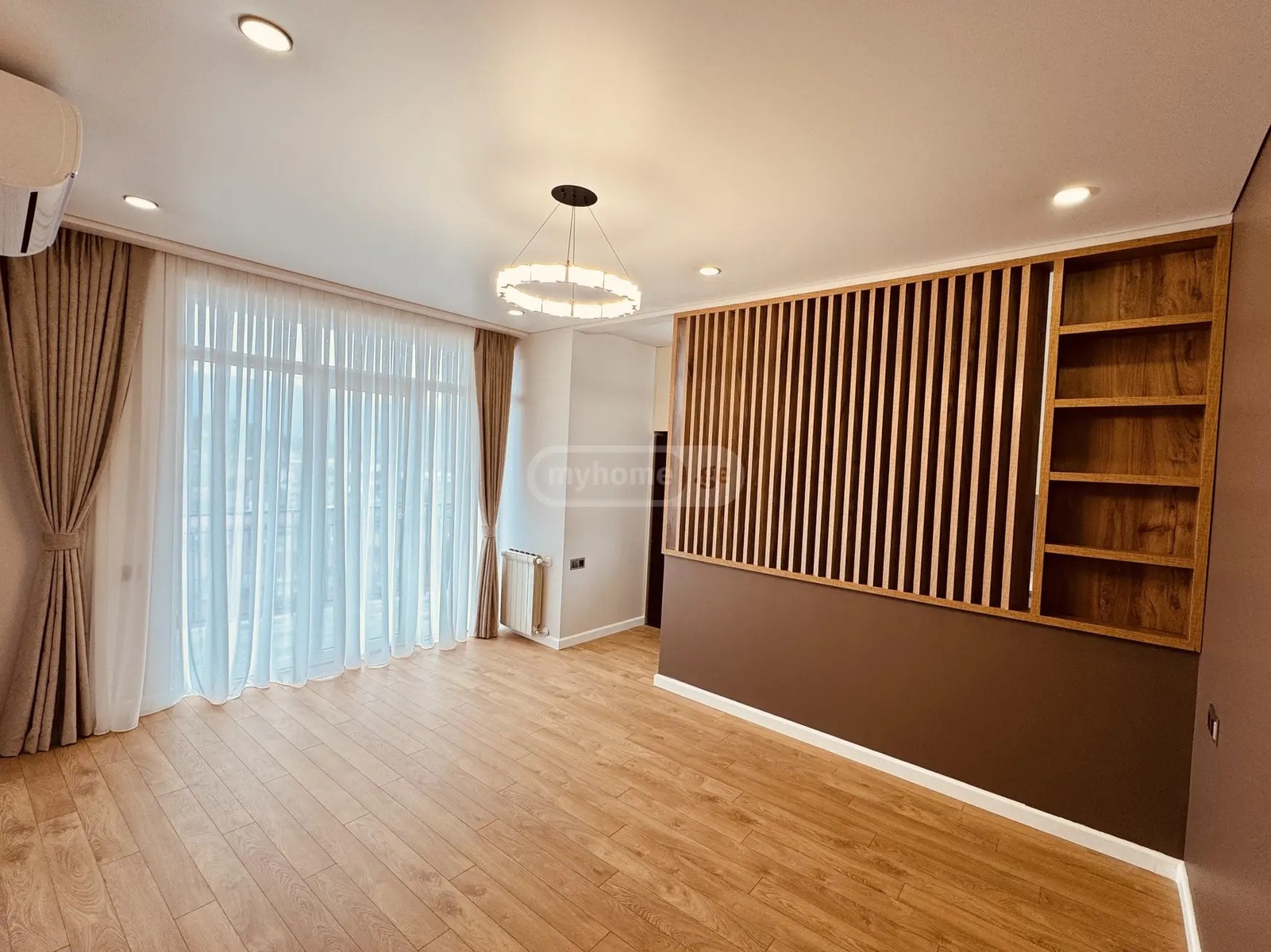 ჯავახიშვილი ი. ქ. 61ბ - 3 rooms