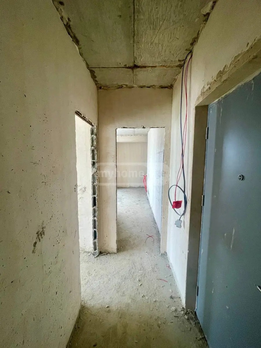 ეულის ქ. 8 - 4 rooms